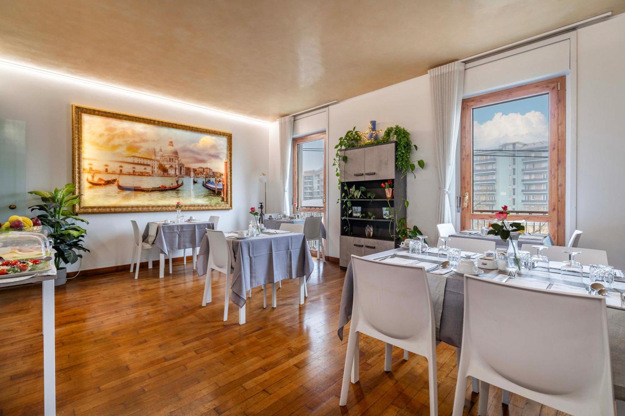 Venice Friends Residence เมสเตร ภายนอก รูปภาพ